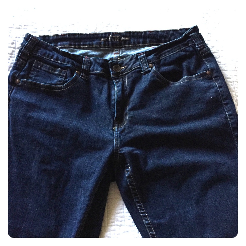 Cowgirl Tuff LONG bootcut jeans 35x35 inseam